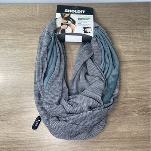 New SholdIt American Airlines Convertible Infinity Scarf With Pocket Blue Gray